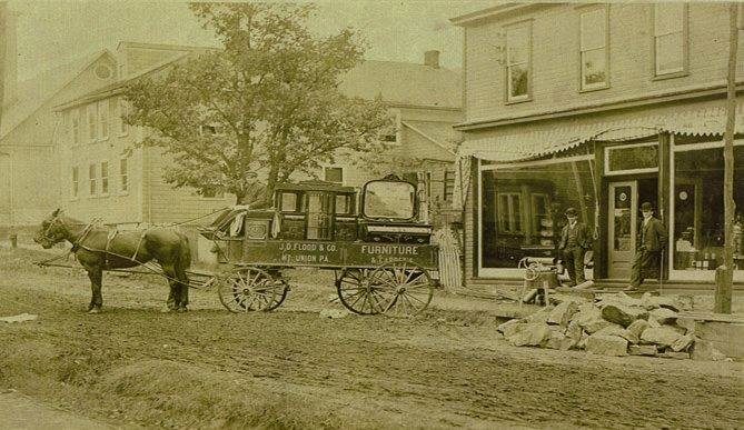 Delivering furniture, J.D. Flood Company, 1910
